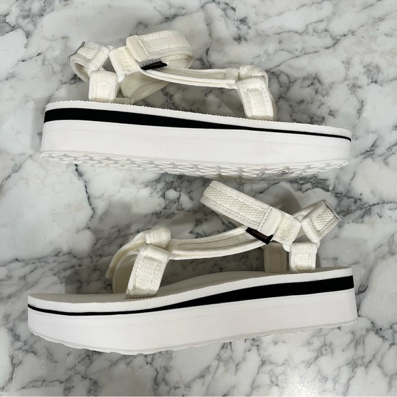NWOT Teva Women's Mesh Flatform Velcro Platform Sandals in White Size 11 - Picture 8 of 16